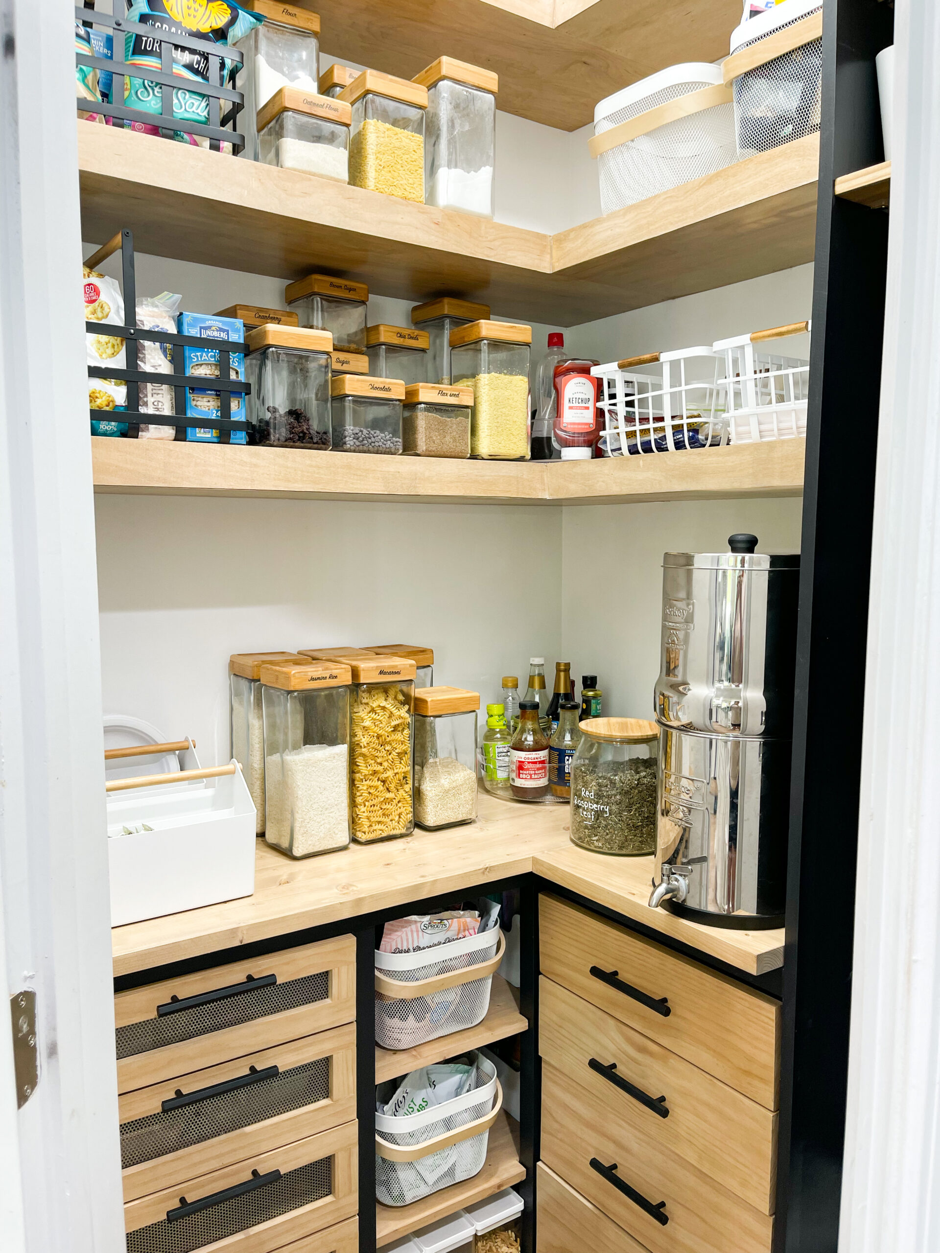 Pantry Shelving – Spokane Valley